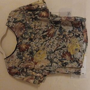 Lauren Conrad sequined floral blouse NWT shorty length